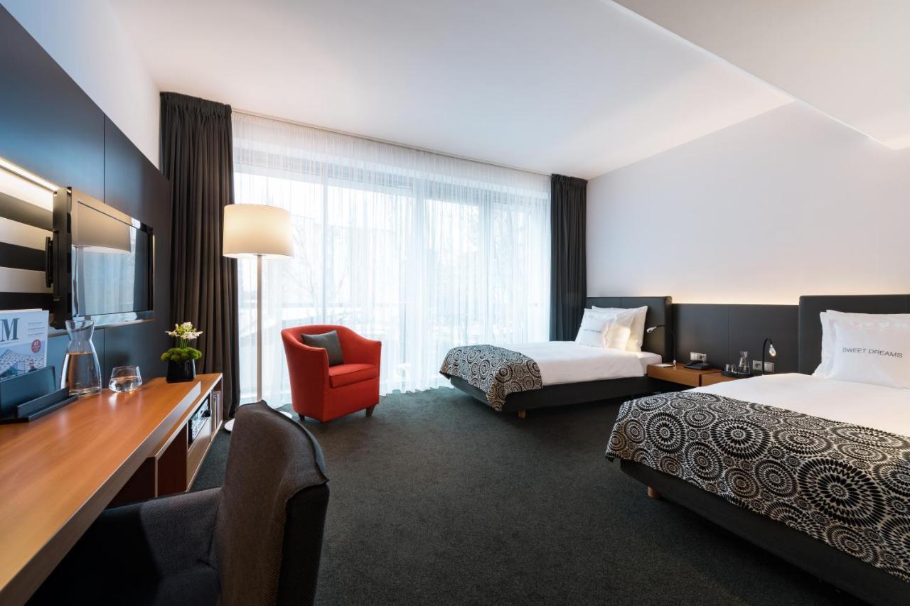 The Madison Hotel Хамбург Екстериор снимка