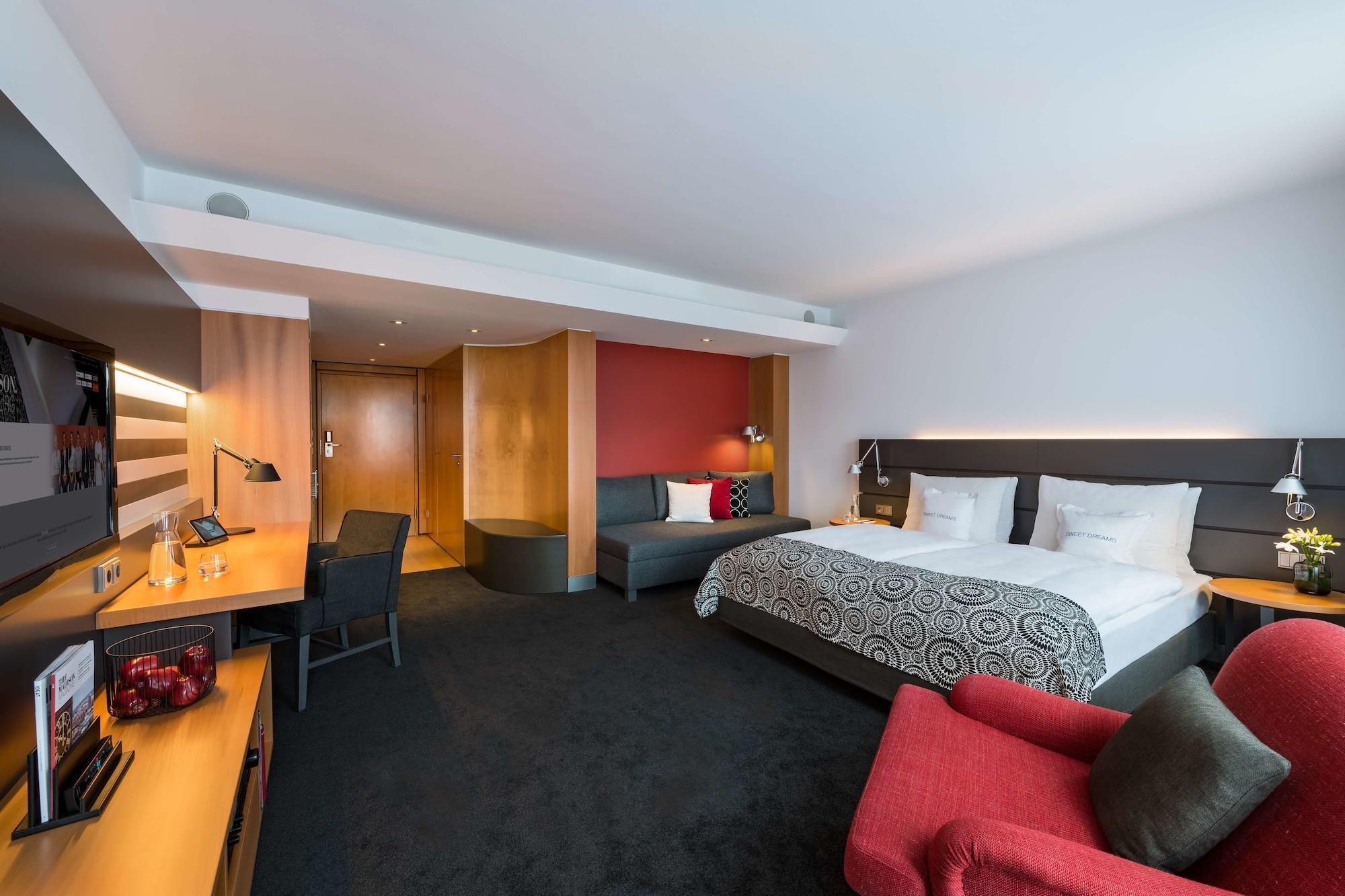 The Madison Hotel Хамбург Екстериор снимка